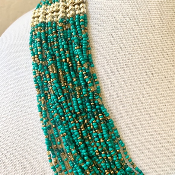 Turquoise multiple row statement necklace - Picture 4 of 5